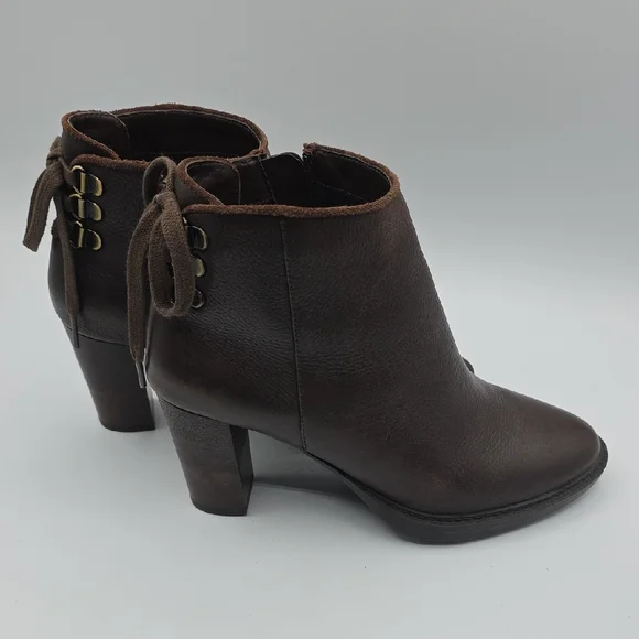 AEROSOLES Rich Brown Ankle Leather Booties - Picture 15 of 15